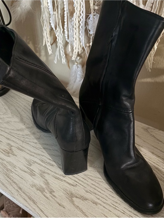 Westies Shoes - Sleek Black Mid-Calf Leather Heeled Boots Wide Heel.